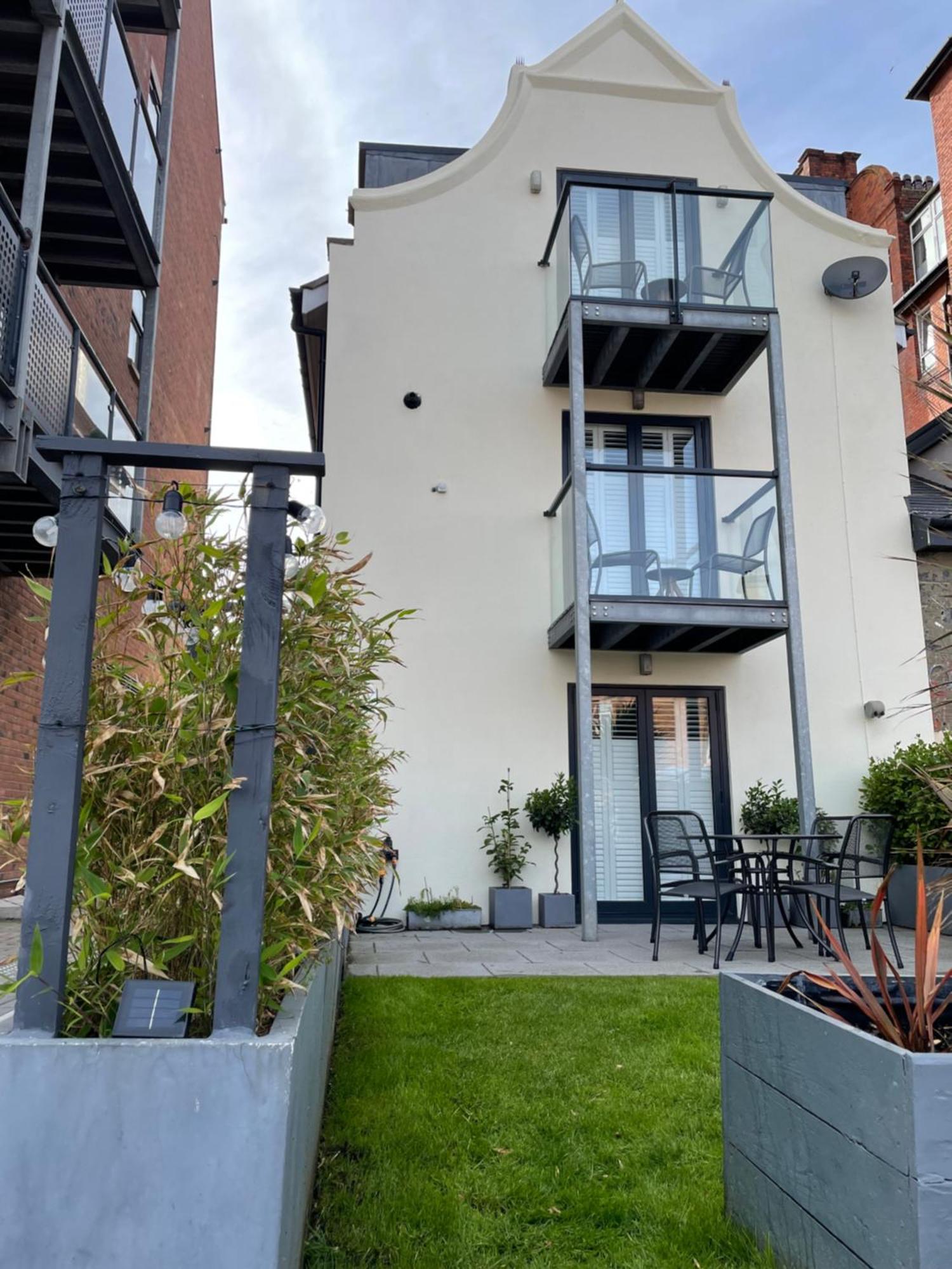 Retro Retreat, Sea View, Free Parking & Ev Plug-In Villa Whitby Exteriör bild