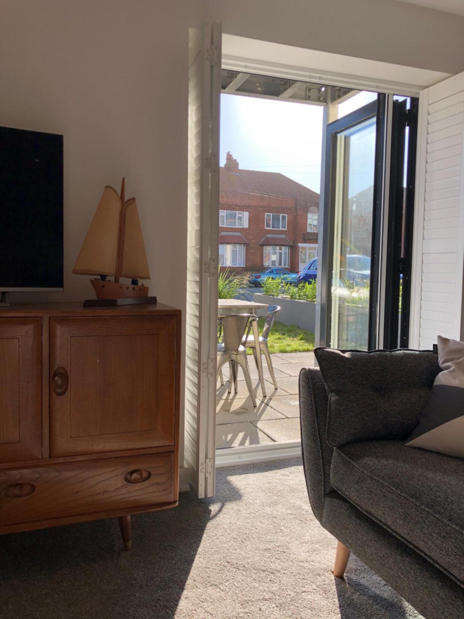 Retro Retreat, Sea View, Free Parking & Ev Plug-In Villa Whitby Exteriör bild